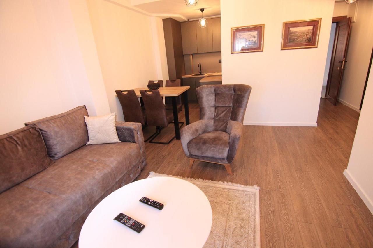 Apartmani Fantasia Τσέτινιε Εξωτερικό φωτογραφία