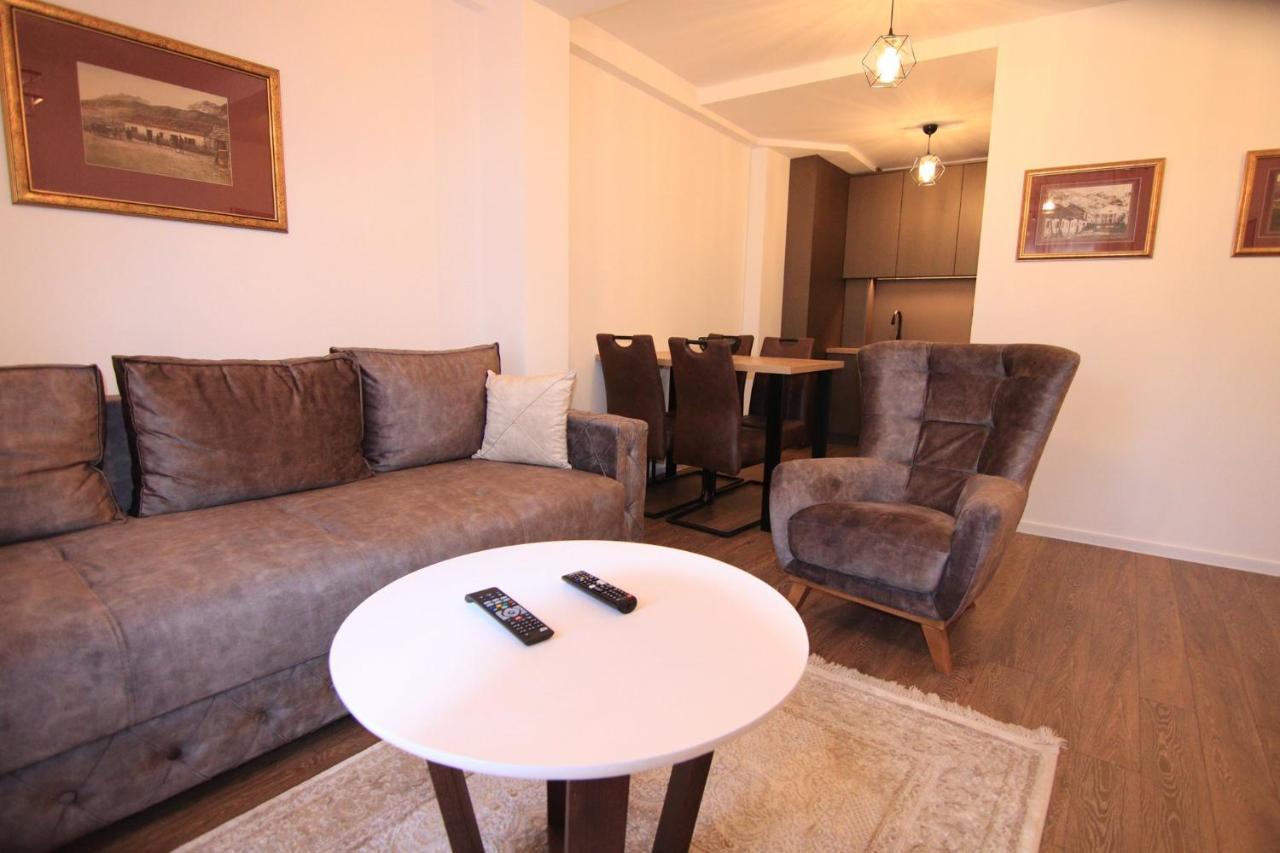 Apartmani Fantasia Τσέτινιε Εξωτερικό φωτογραφία